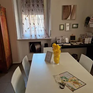 https://rosa-tea-apartament-castelvecchio.hotelinveneto.com