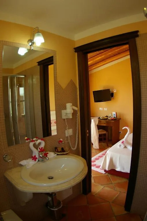 Santa Maria Resort Orosei 4*,