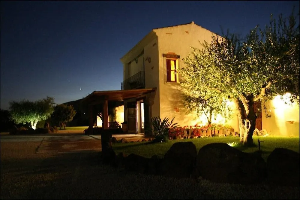 Santa Maria Resort Orosei 4*,